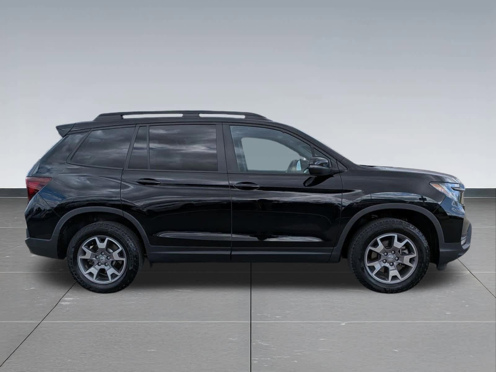 Certified 2023 Honda Passport TrailSport image 7