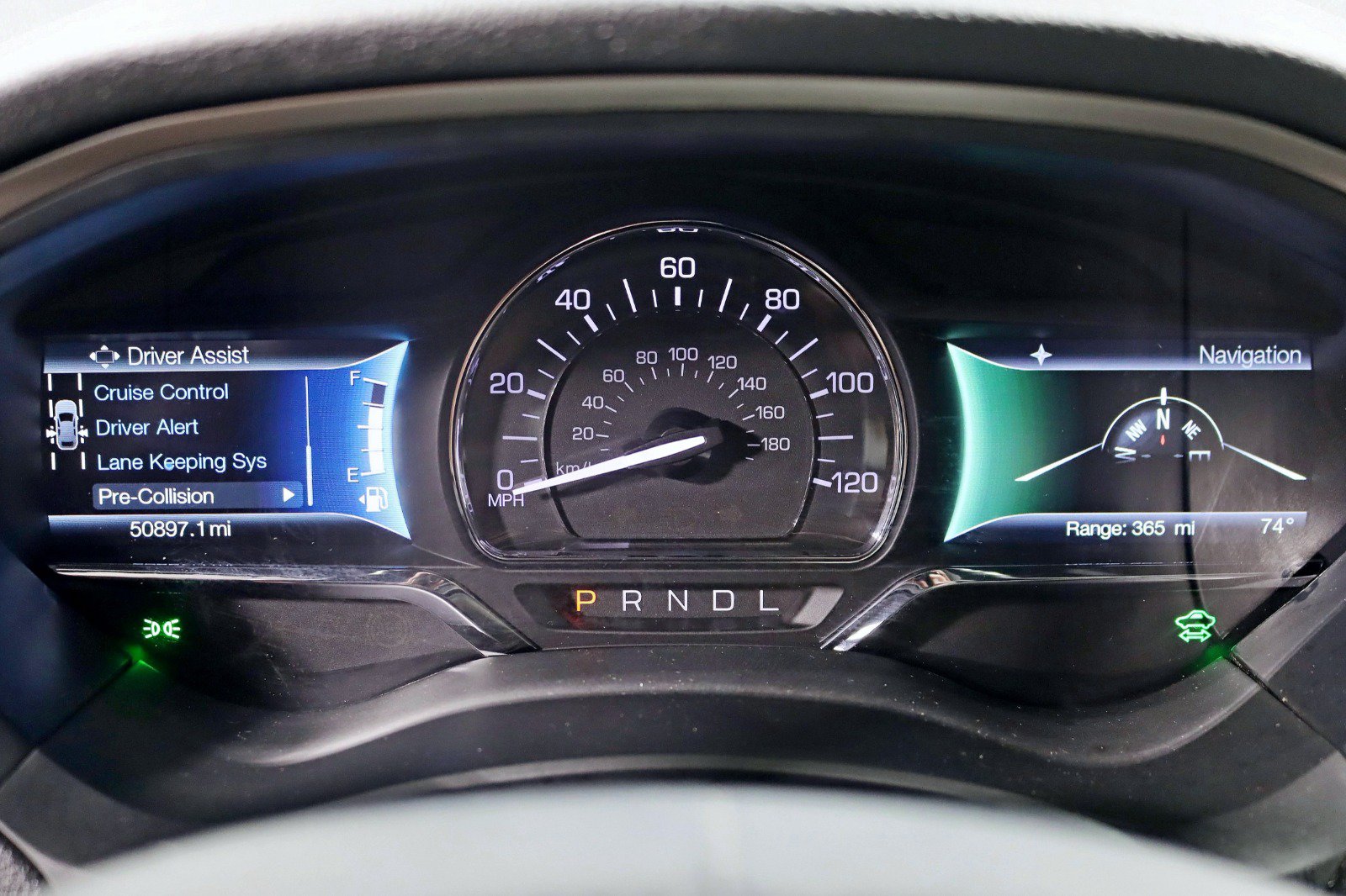 Used 2019 Lincoln MKZ Reserve FWD image 17