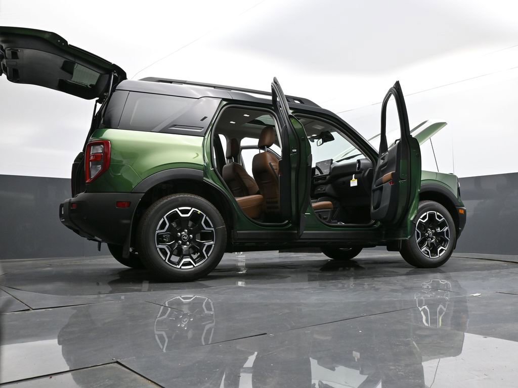 New 2025 Ford Bronco Sport Outer Banks w/ Outer Banks Tech Package+ image 33