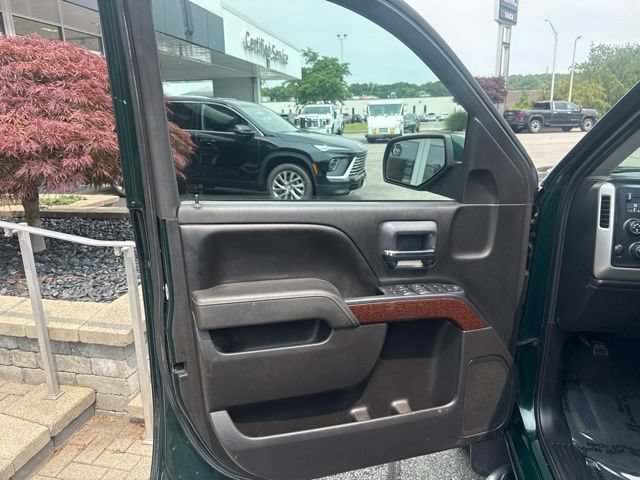 Used 2015 GMC Sierra 1500 SLE w/ SLE Value Package AWD/4WD image 11