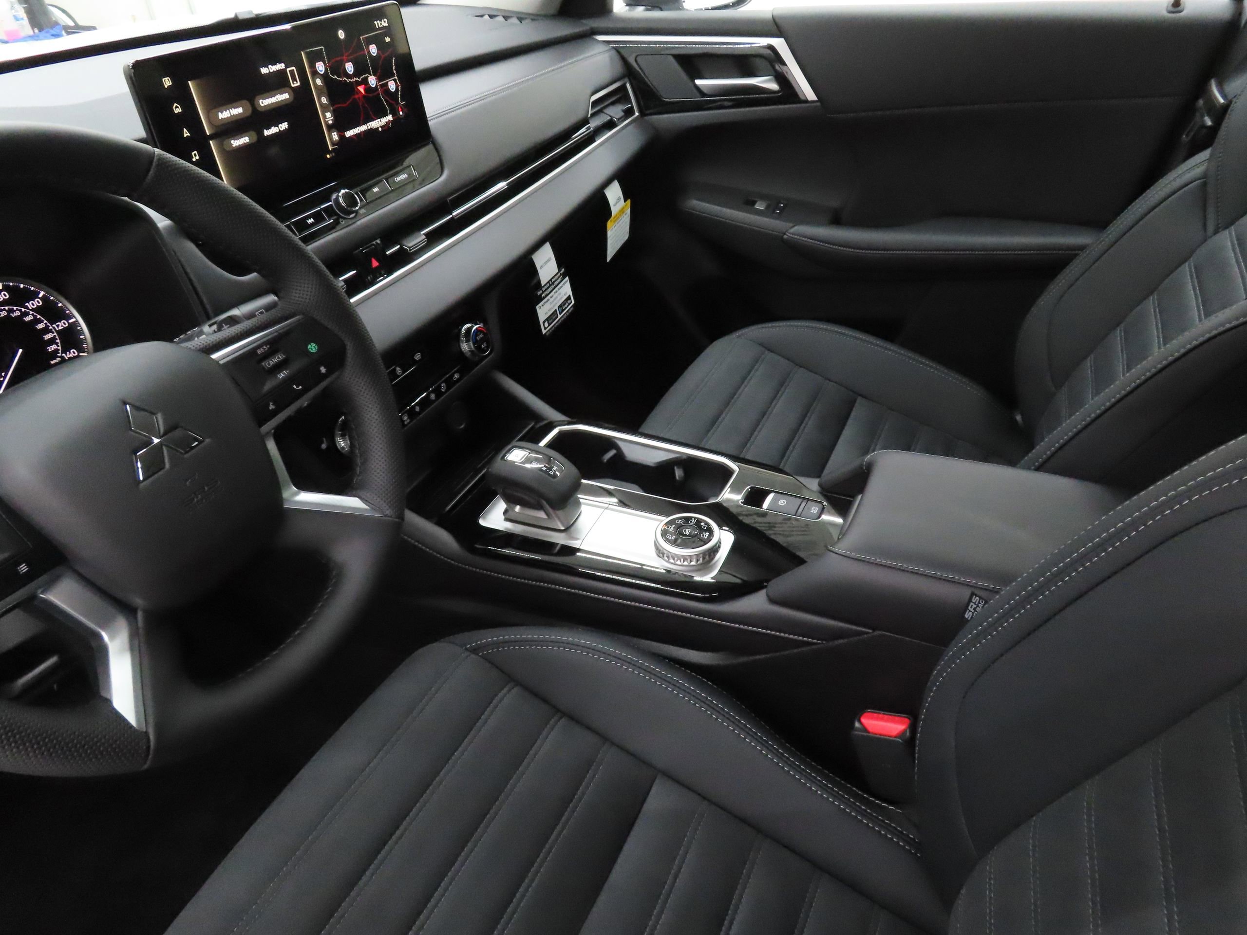 New 2026 Mitsubishi Outlander SE AWD/4WD image 19