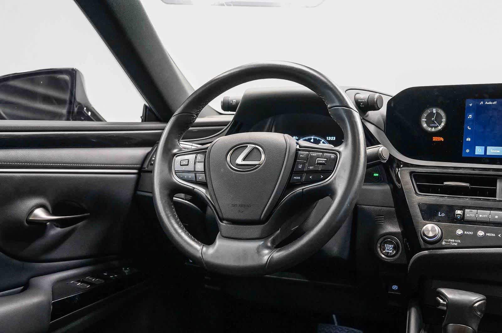 Used 2025 Lexus ES 350 FWD image 15