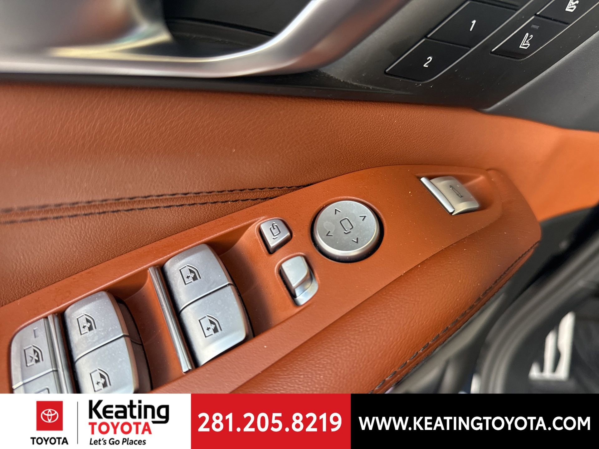 Used 2024 BMW X7 xDrive40i w/ Executive Package AWD/4WD image 13