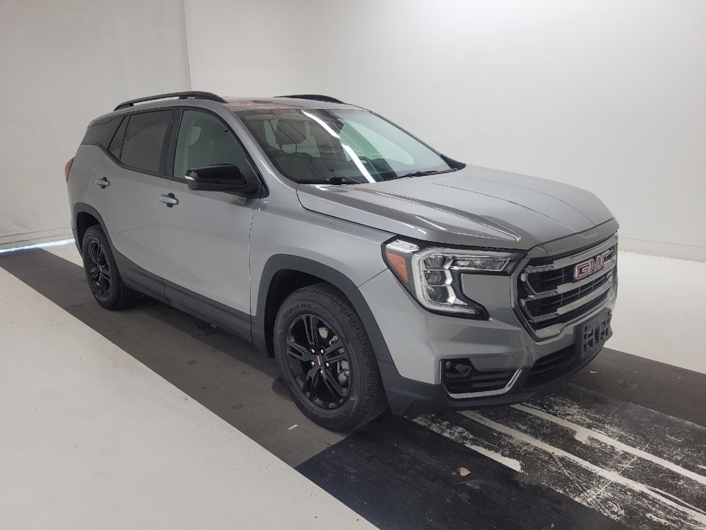 Used 2023 GMC Terrain AT4 image 13