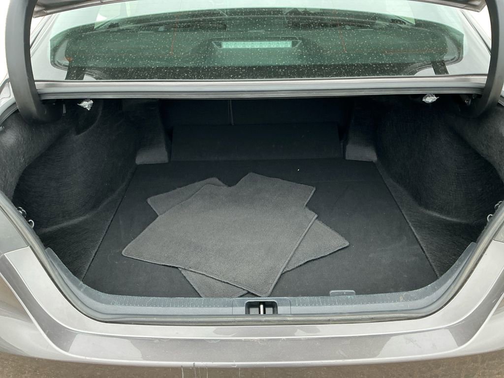 Used 2023 Toyota Camry XSE image 23