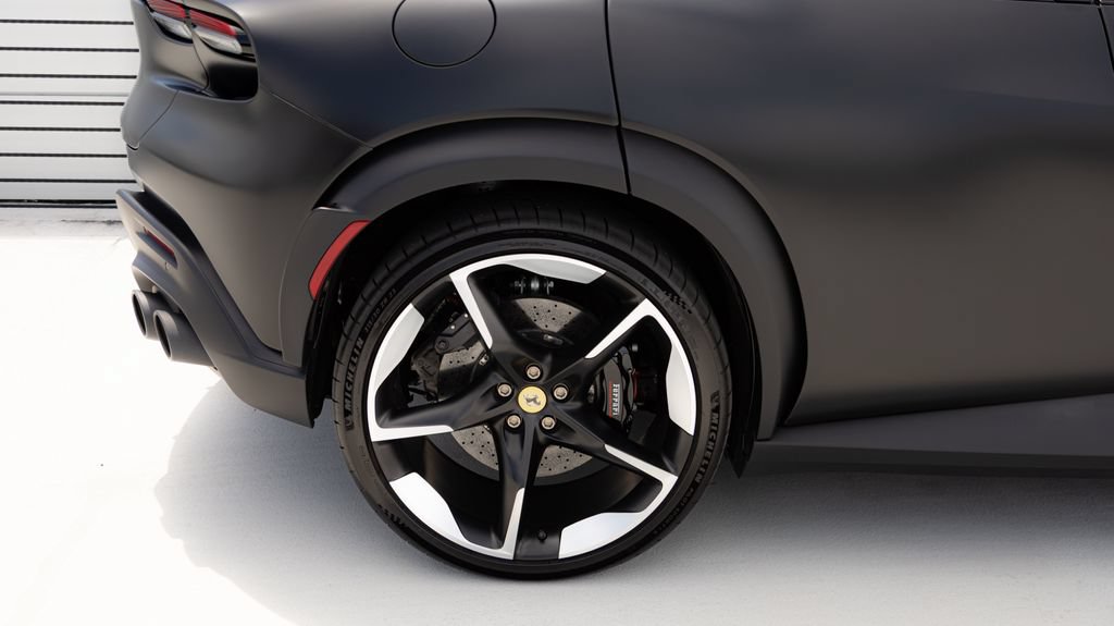 Used 2026 Ferrari Purosangue AWD/4WD image 4