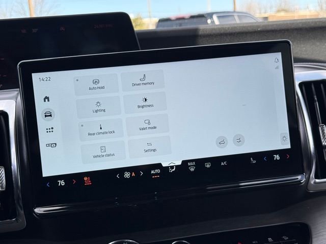 Used 2025 Ford Expedition Max Platinum image 26