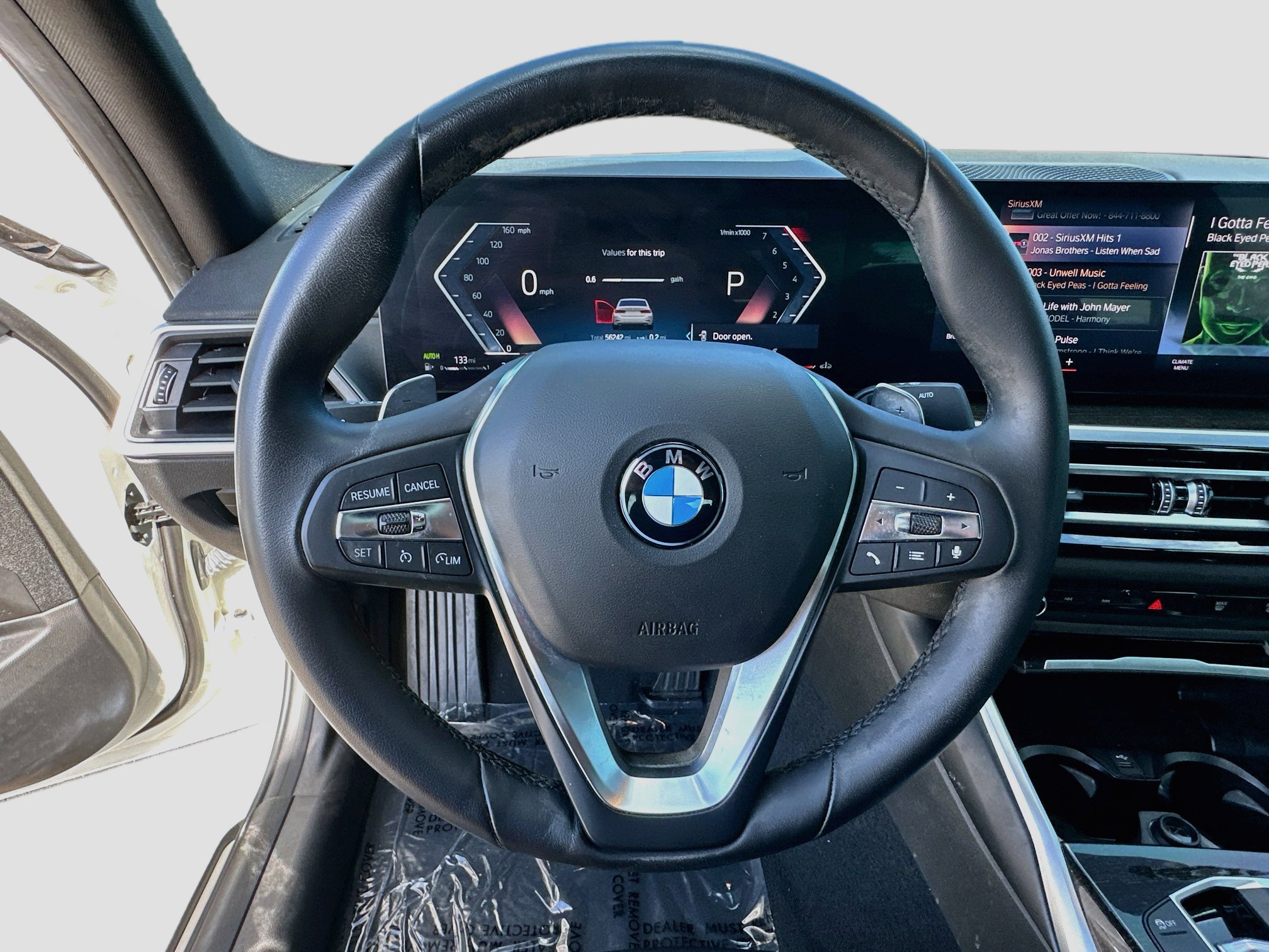 Used 2023 BMW 330i Sedan w/ Convenience Package RWD image 10