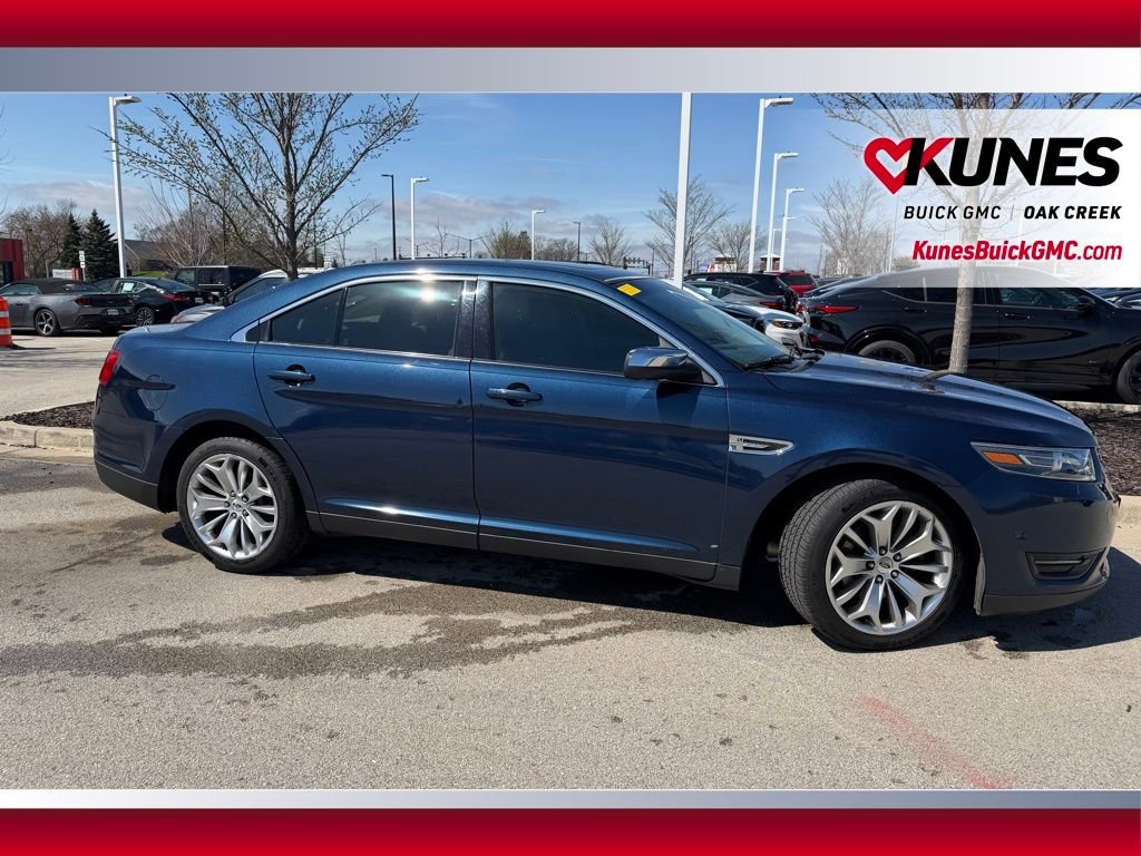 Used 2016 Ford Taurus Limited w/ Equipment Group 301A image 4