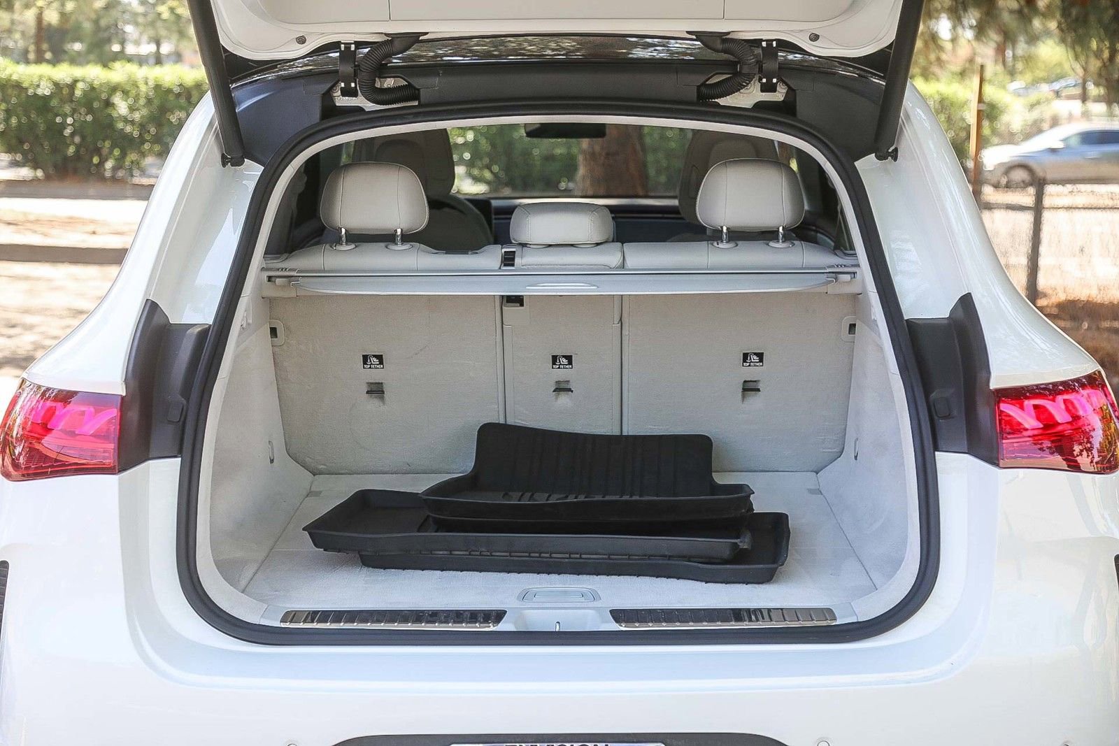 Used 2023 Mercedes-Benz EQE 350+ 4MATIC SUV image 24