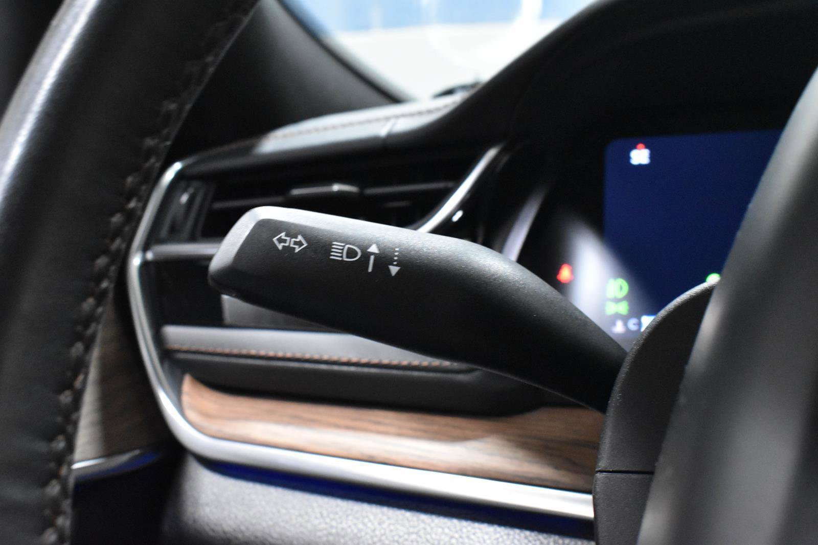 Used 2023 Jeep Grand Cherokee L Summit w/ Advanced Protech Group IV image 14