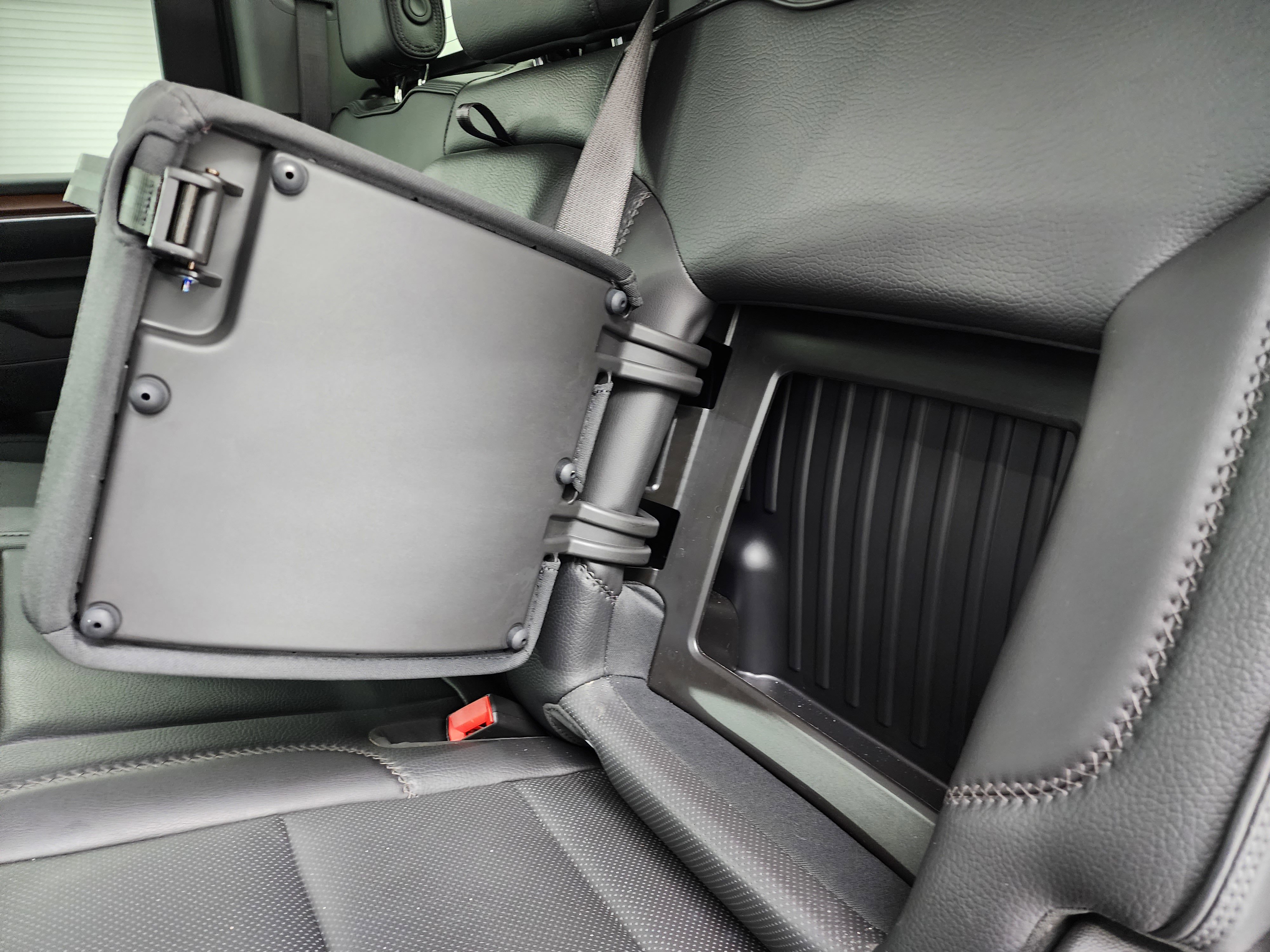 Used 2024 GMC Sierra 2500 Denali w/ Denali Reserve Package image 43