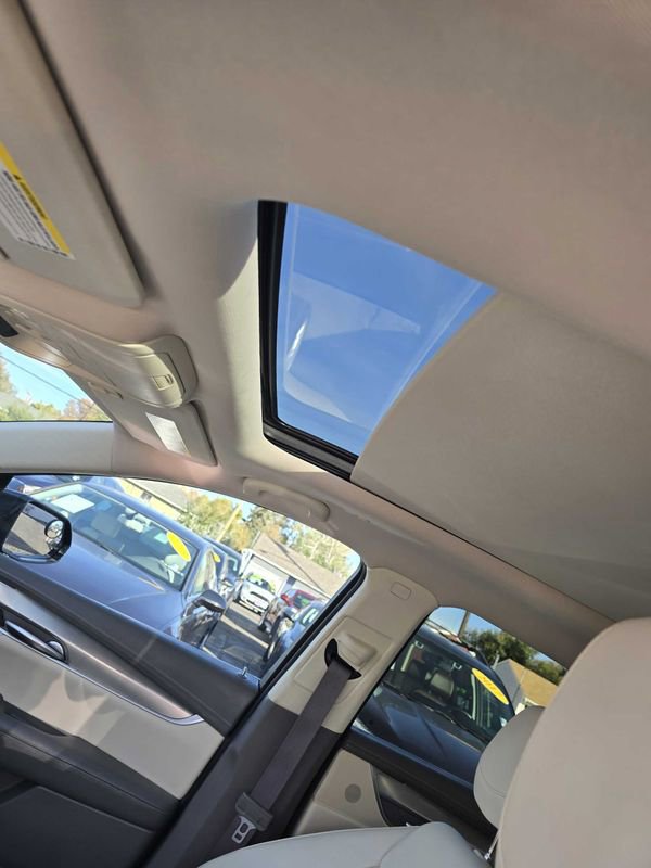 Used 2018 Cadillac XT5 Luxury w/ Driver Awareness Package image 20