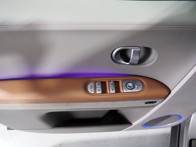 Used 2024 Hyundai Ioniq 5 Limited image 62