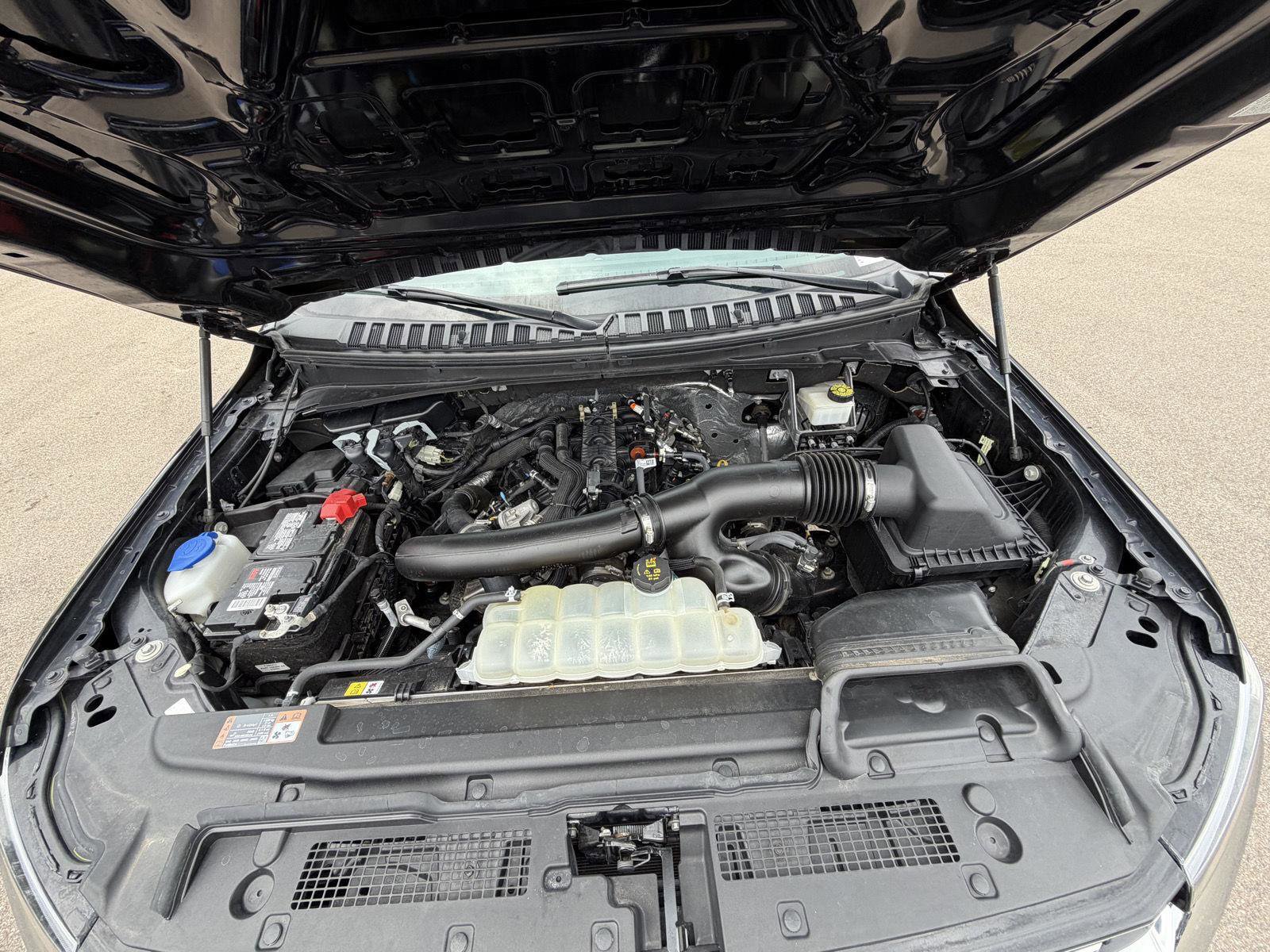 Used 2024 Ford Expedition Max Limited RWD image 23