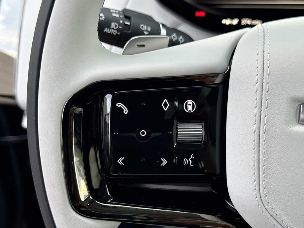 New 2027 Land Rover Range Rover Sport Battersea AWD/4WD image 31