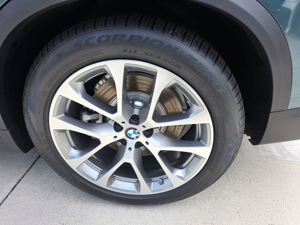 New 2026 BMW X5 xDrive50e AWD/4WD image 6