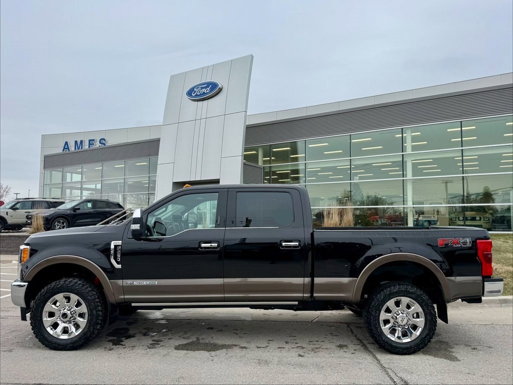 Used 2017 Ford F250 King Ranch w/ King Ranch Ultimate Package image 2