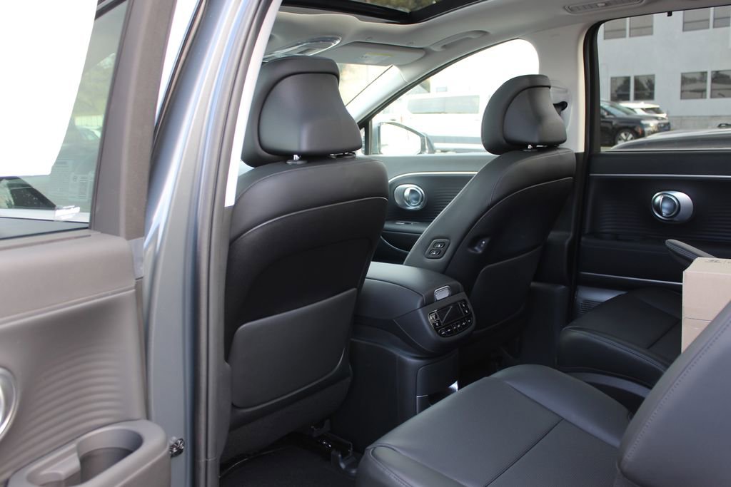 New 2026 Hyundai Ioniq 9 Limited image 19