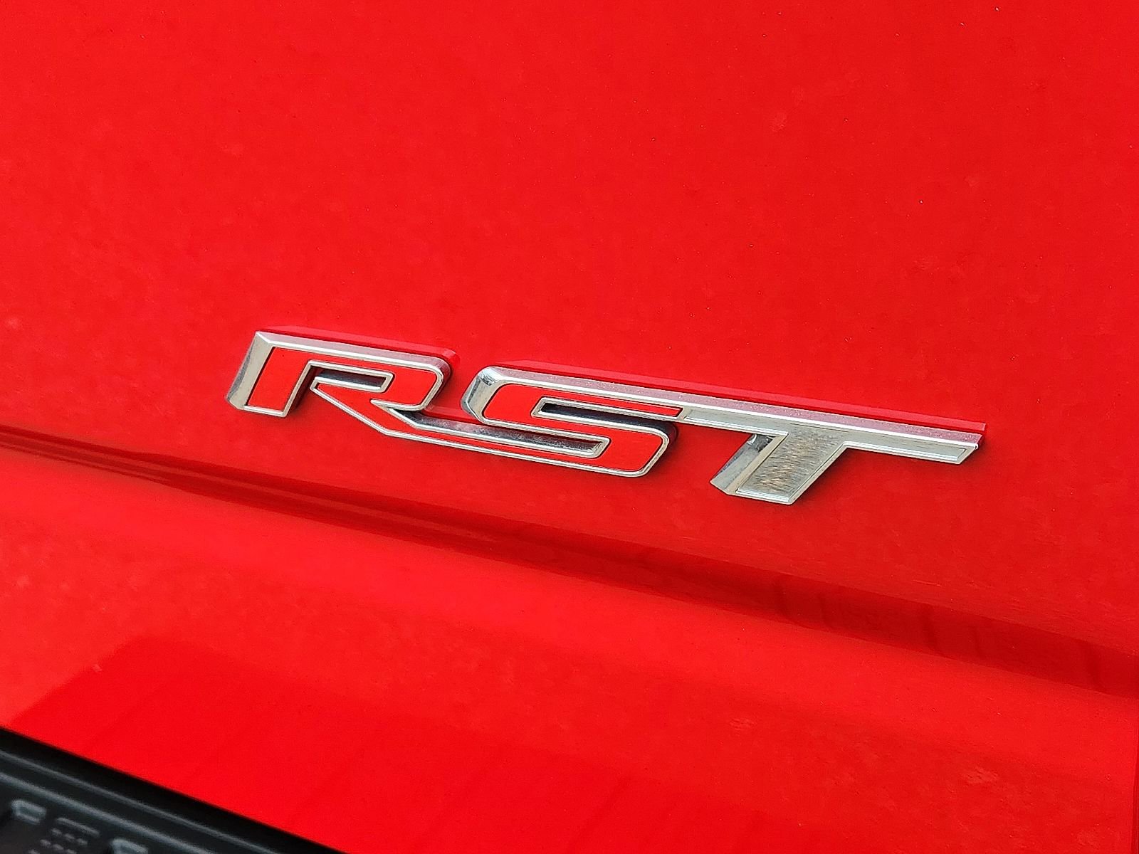 Used 2023 Chevrolet Silverado 1500 RST w/ Convenience Package II image 9