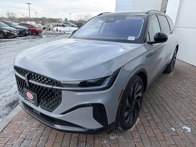 New 2026 Lincoln Nautilus Reserve image 6