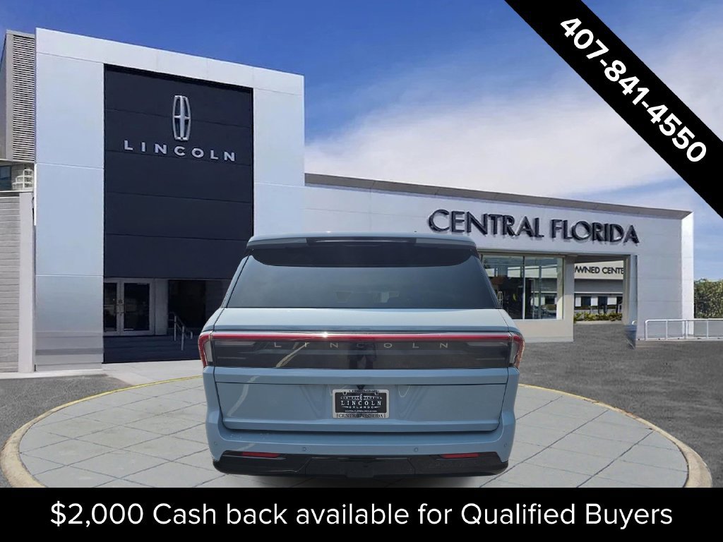 New 2027 Lincoln Navigator Reserve RWD image 3