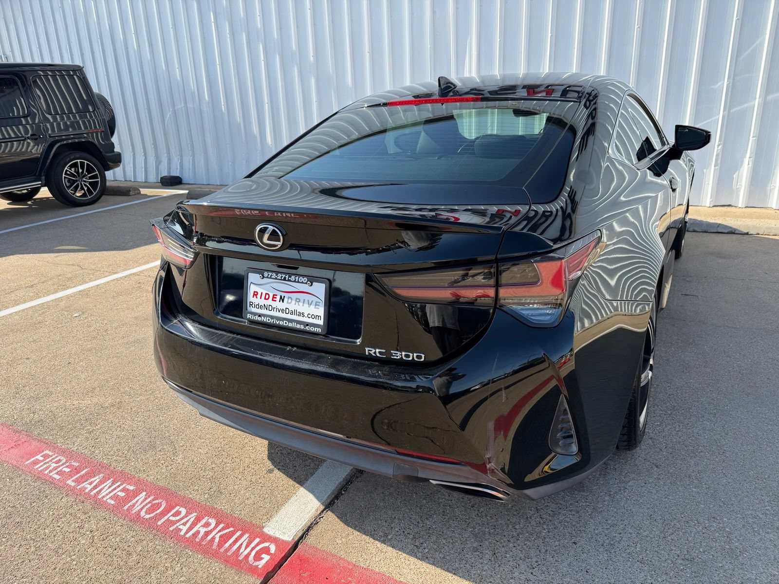 Used 2019 Lexus RC 300 RWD image 7