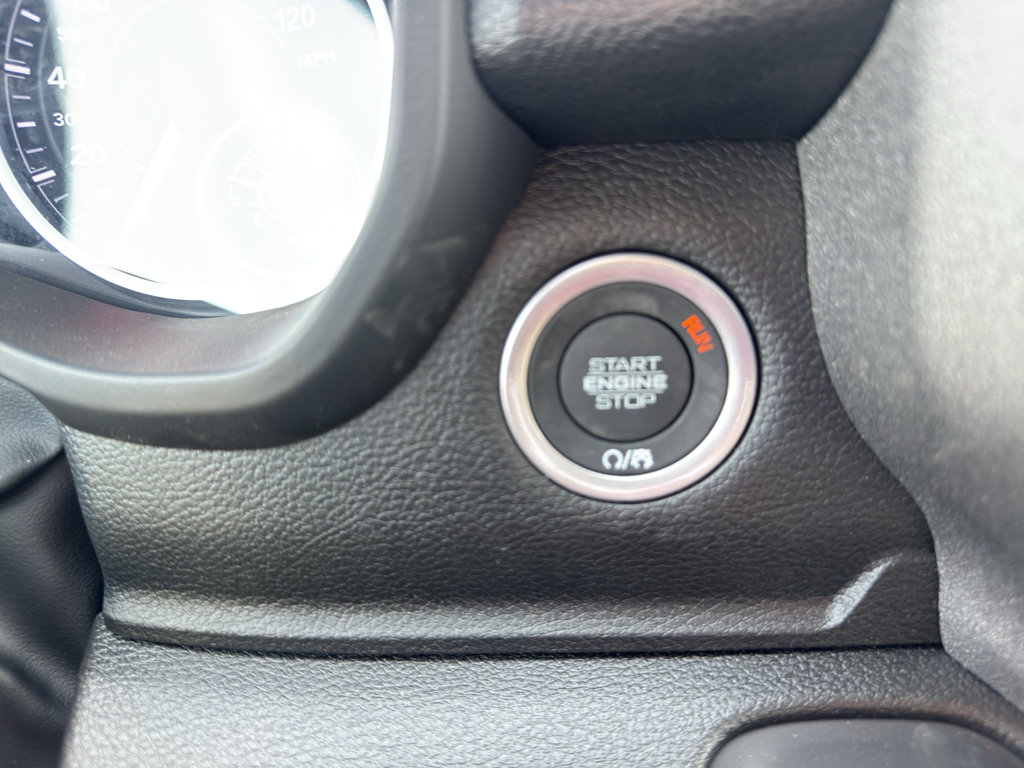 New 2026 RAM 1500 Express AWD/4WD image 27