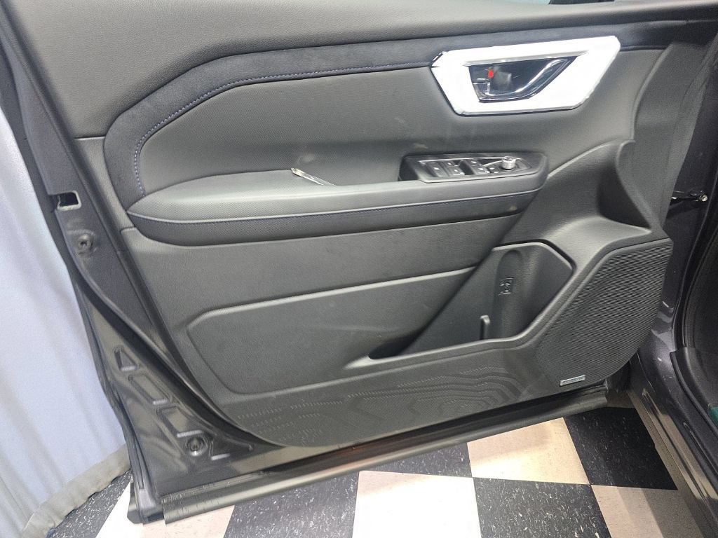 New 2026 Subaru Forester Limited AWD/4WD image 3