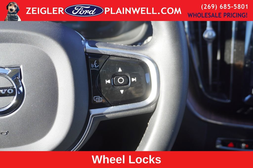 Used 2023 Volvo XC60 T8 Plus w/ Protection Package Premier image 25