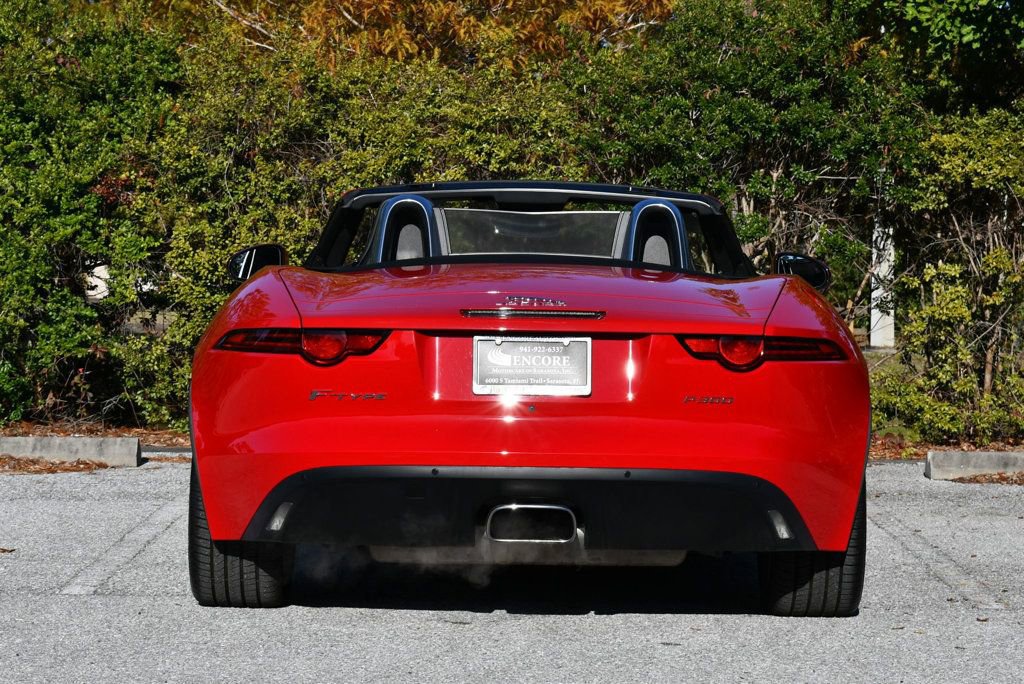 Used 2019 Jaguar F-TYPE Convertible image 33