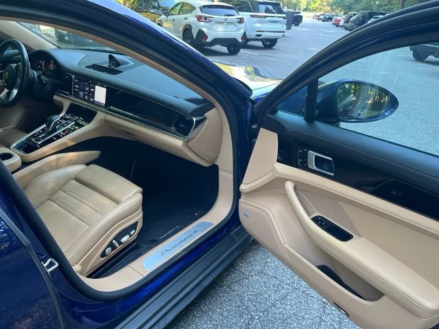 Used 2020 Porsche Panamera 4 AWD/4WD image 10
