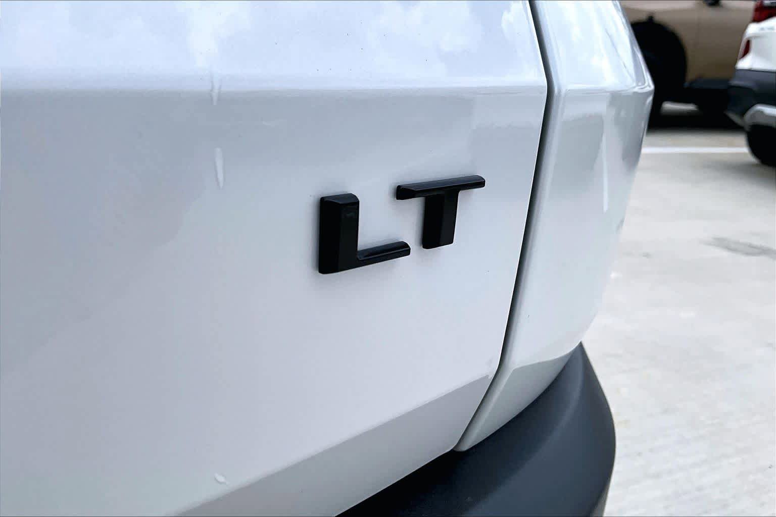 Used 2024 Chevrolet Traverse LT w/ Enhanced Driving Package FWD image 10