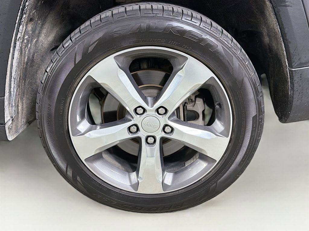 Used 2022 Jeep Grand Cherokee L Limited AWD/4WD image 33