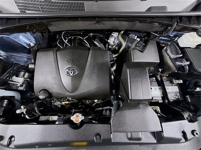 Certified 2019 Toyota Highlander LE image 29