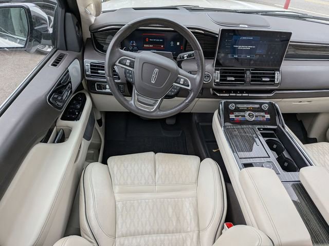 Used 2023 Lincoln Navigator Black Label image 28