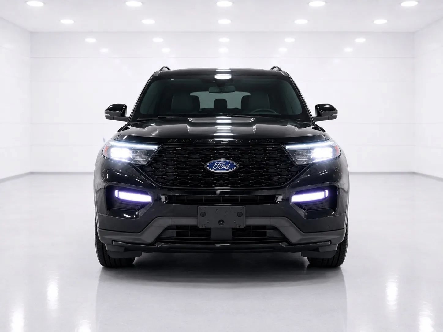 Used 2023 Ford Explorer ST-Line w/ Class IV Trailer Tow Package AWD/4WD image 8