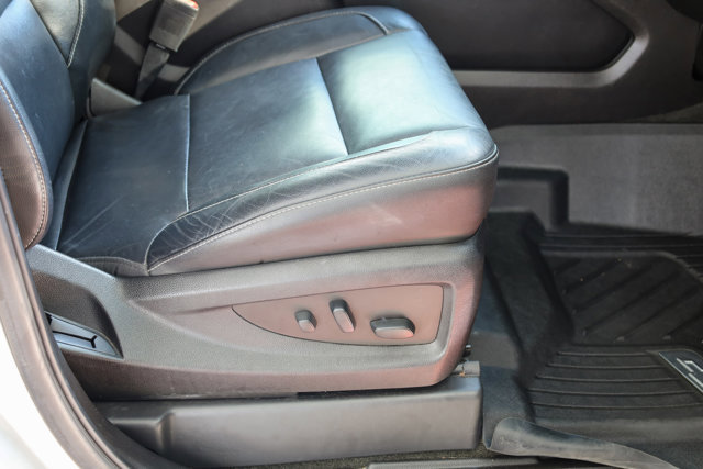 Used 2018 Chevrolet Tahoe LT w/ LT Signature Package image 29