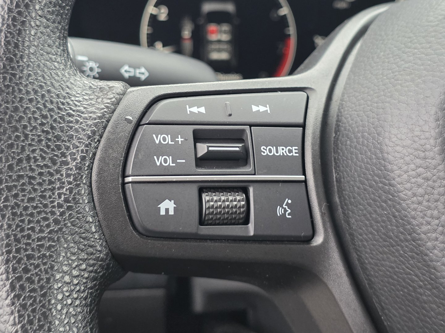 Certified 2024 Honda HR-V LX image 30