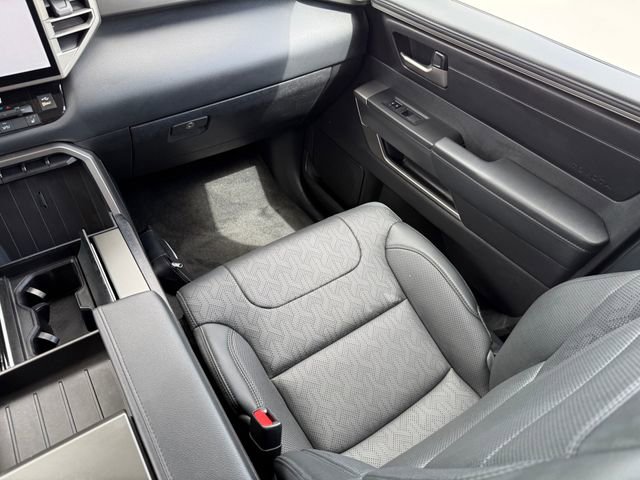 Used 2024 Toyota Sequoia SR5 w/ SR5 Premium Package RWD image 31