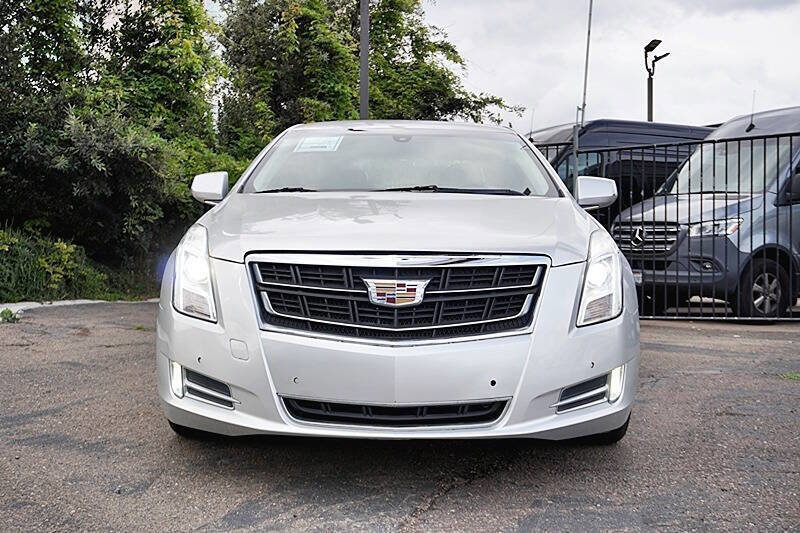 Used 2017 Cadillac XTS Luxury image 5