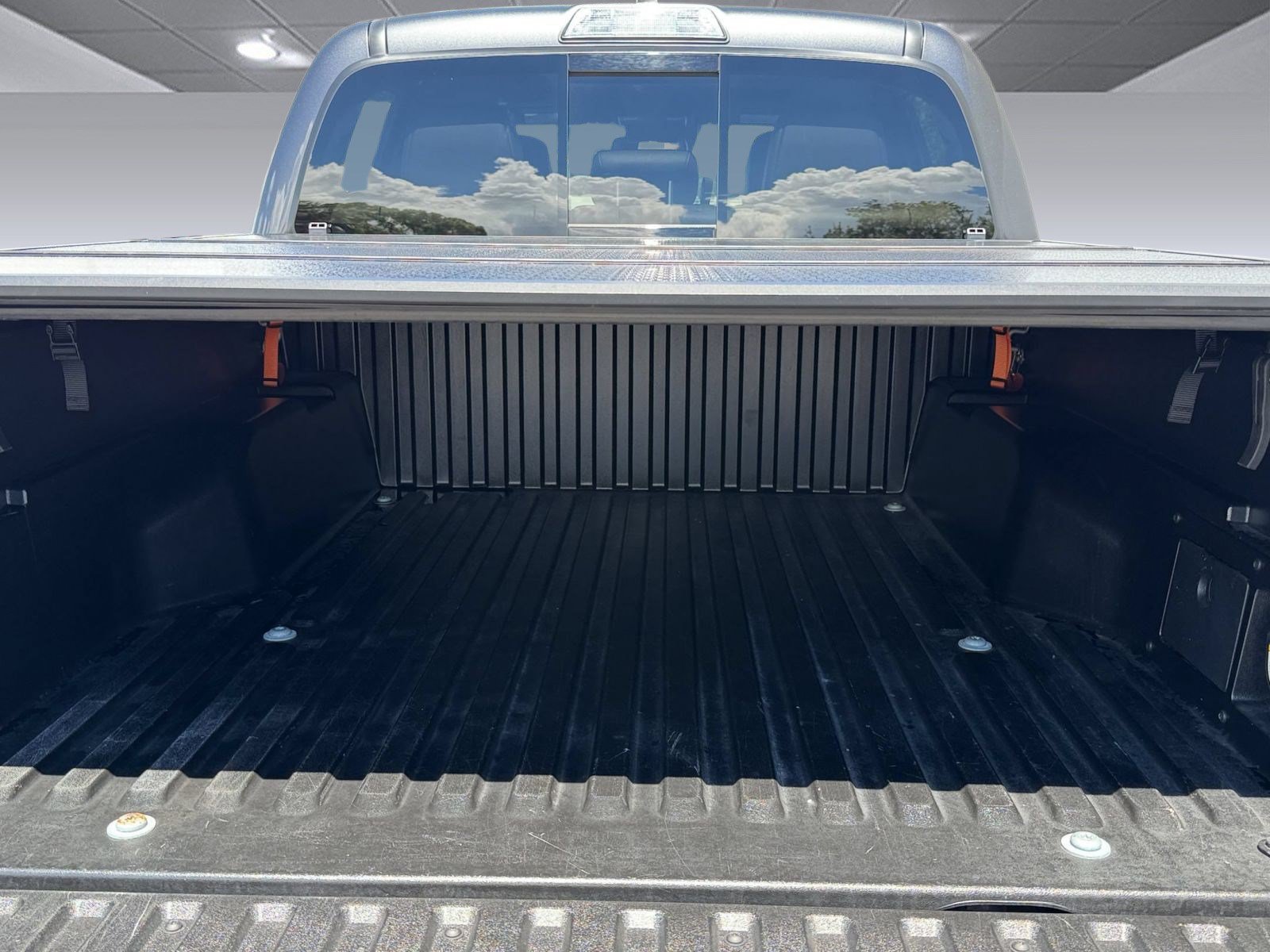 Used 2019 Toyota Tacoma Limited RWD image 27