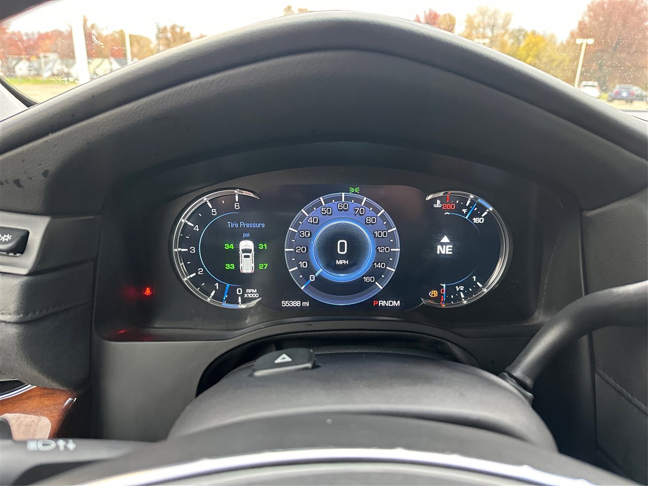 Used 2016 Cadillac Escalade ESV Luxury image 17