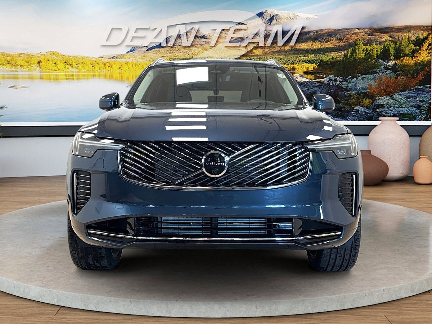 New 2026 Volvo XC90 T8 Ultra w/ Protection Package Premier AWD/4WD image 8