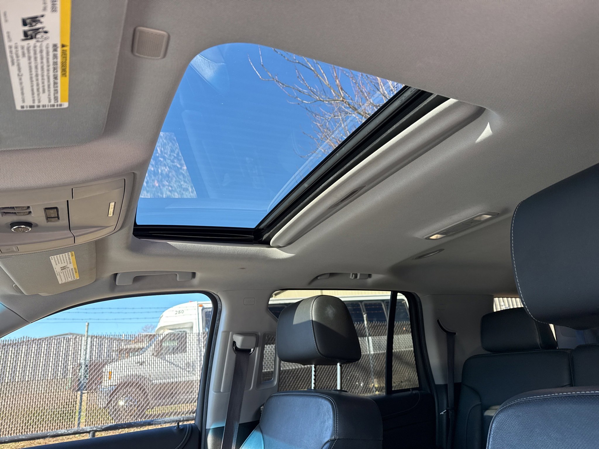 Used 2017 GMC Yukon SLT w/ HD Trailering Package image 14