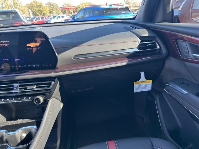 New 2026 Chevrolet Traverse RS w/ LPO, Floor Liner Package image 4