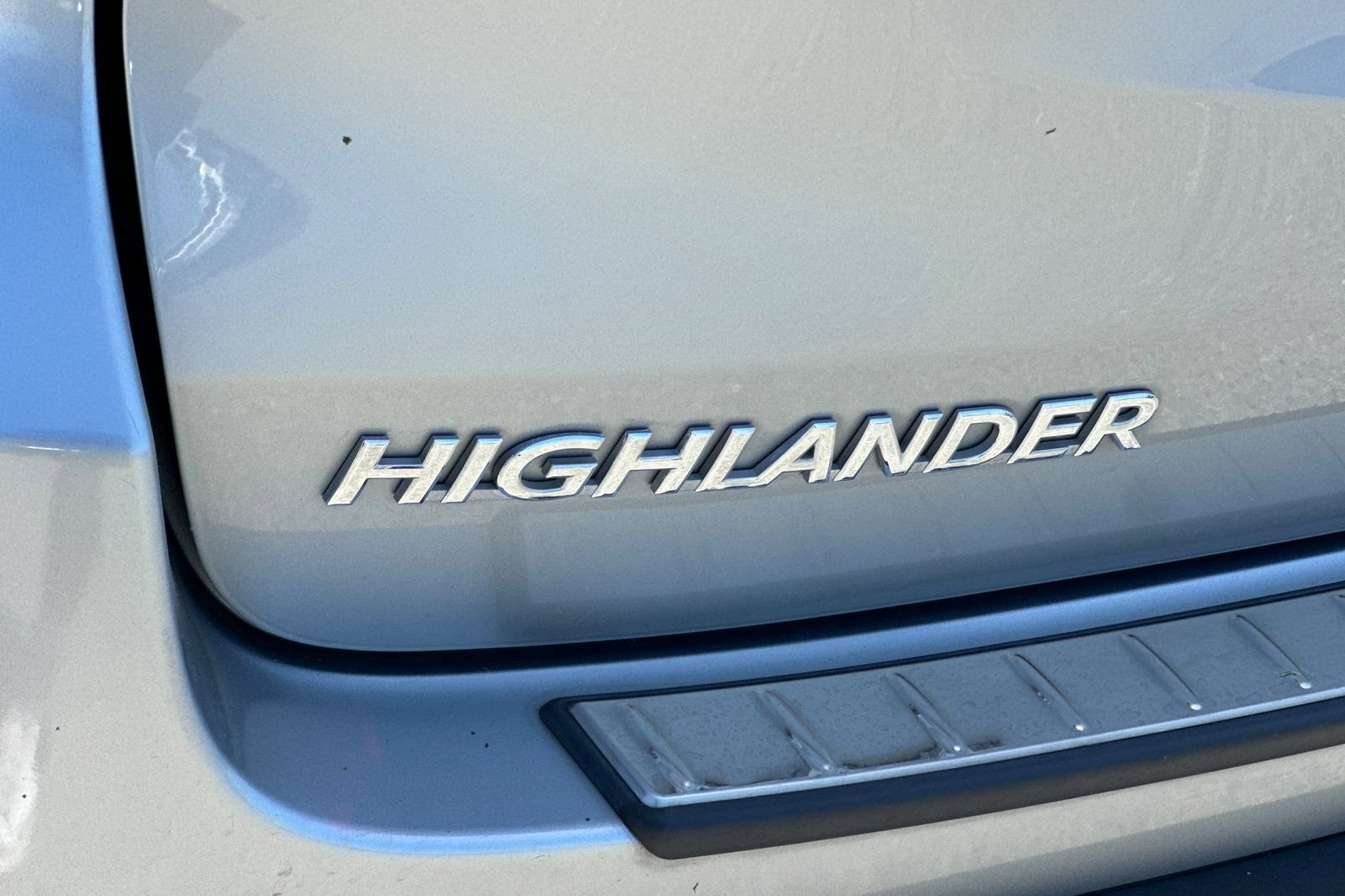 Used 2018 Toyota Highlander XLE AWD/4WD image 27