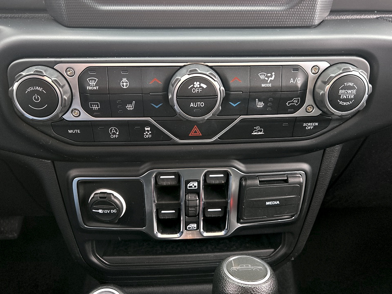 Used 2023 Jeep Gladiator Sport AWD/4WD image 19