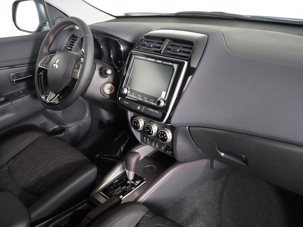New 2027 Mitsubishi Outlander Sport LE FWD image 24
