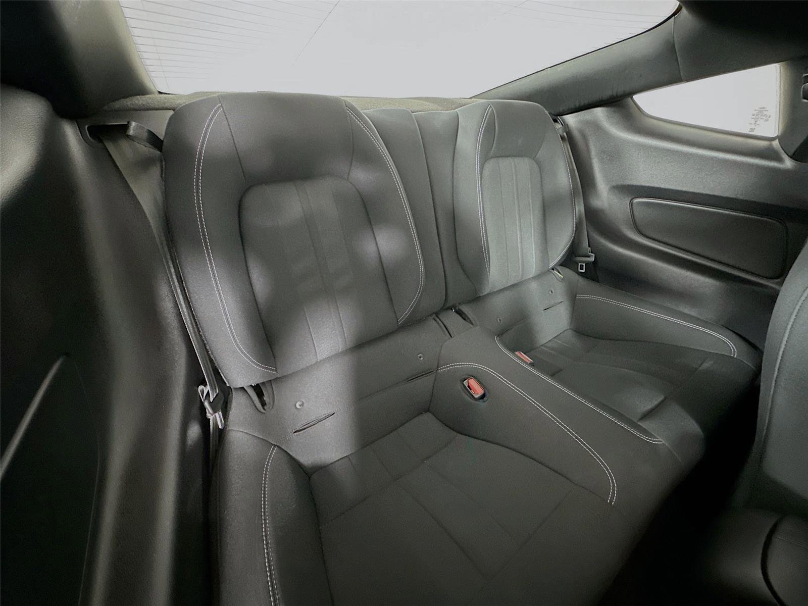 Used 2021 Ford Mustang GT RWD image 26